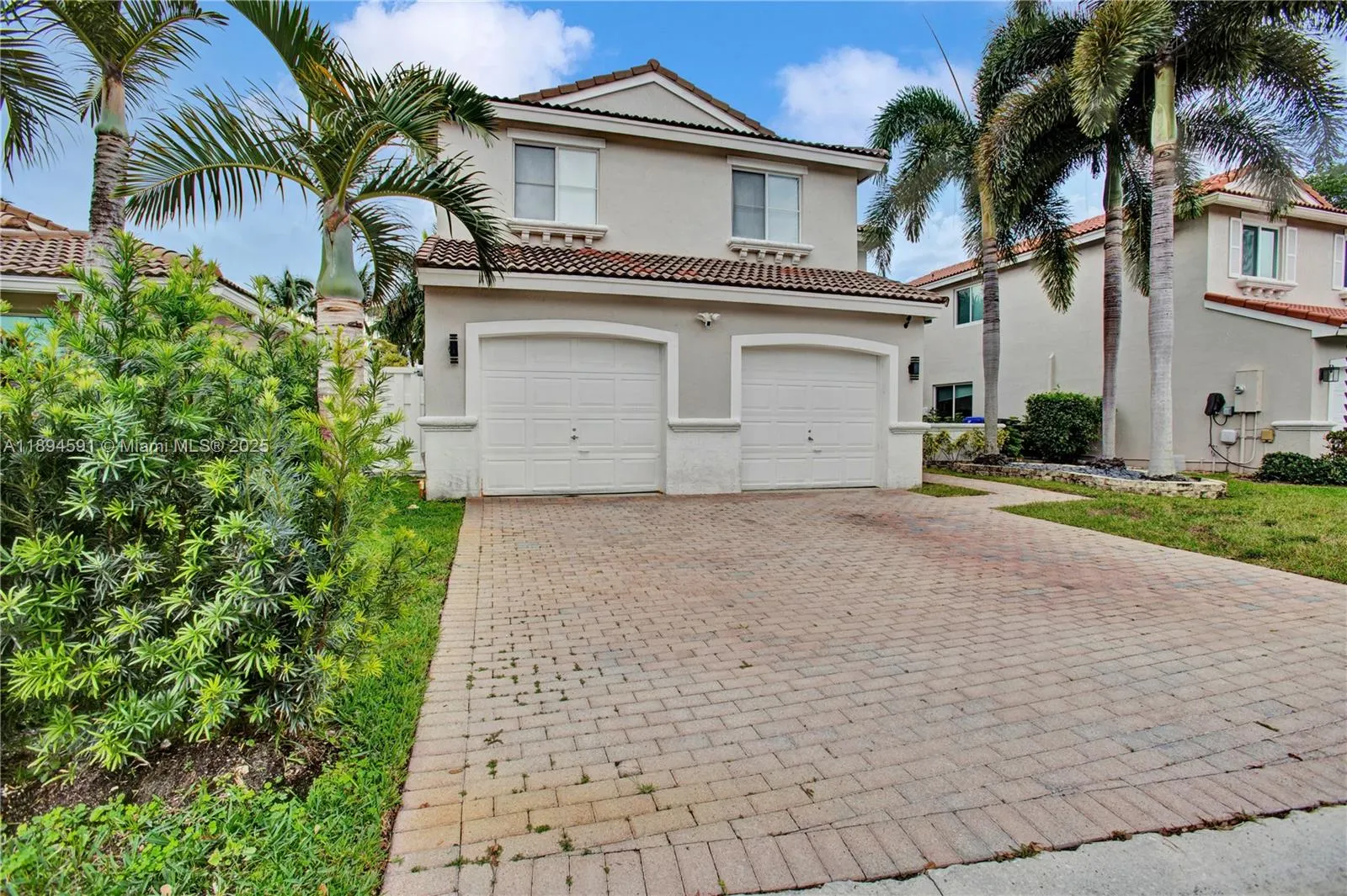 3432 SW 49th St