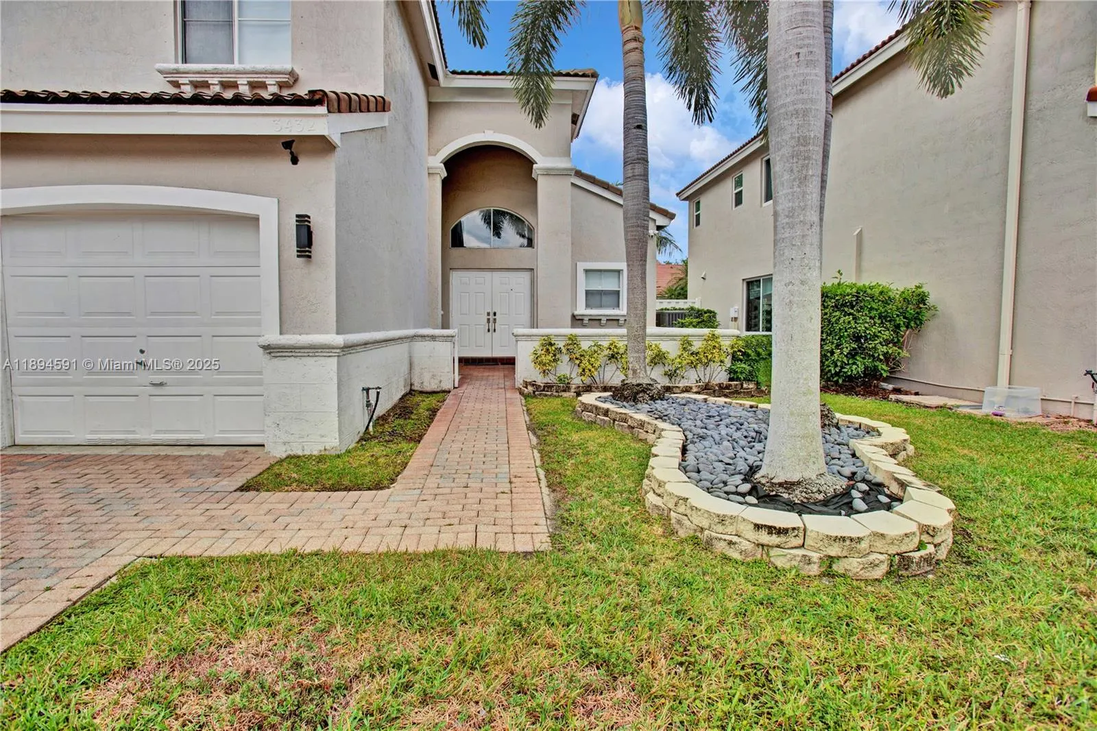 3432 SW 49th St