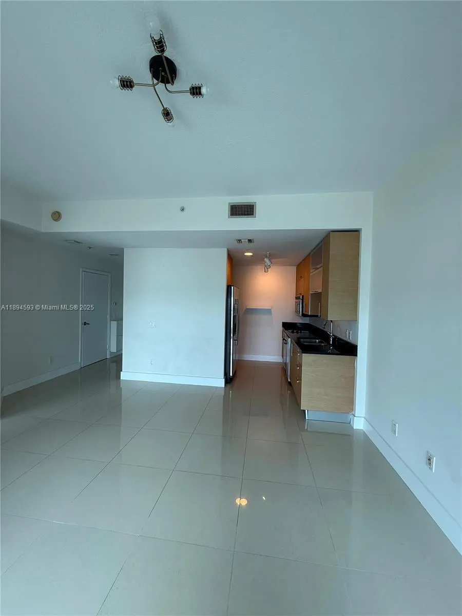 60 SW 13th St, #3809