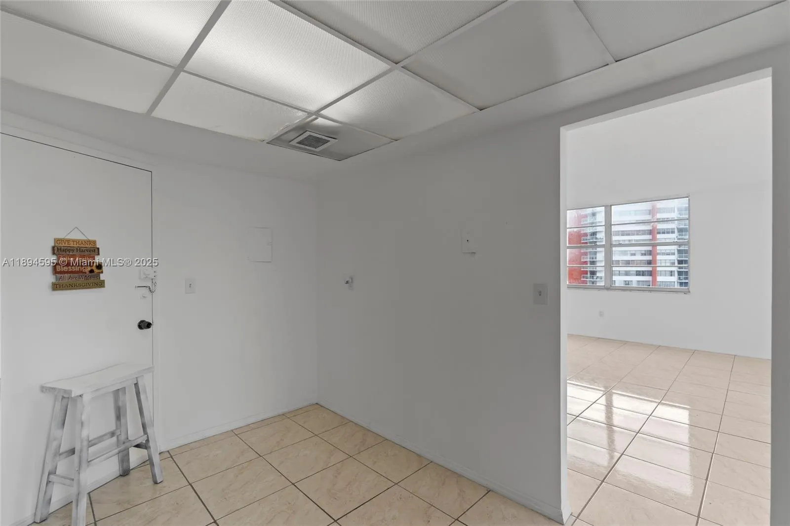 1301 NE Miami Gardens Dr, #1025W