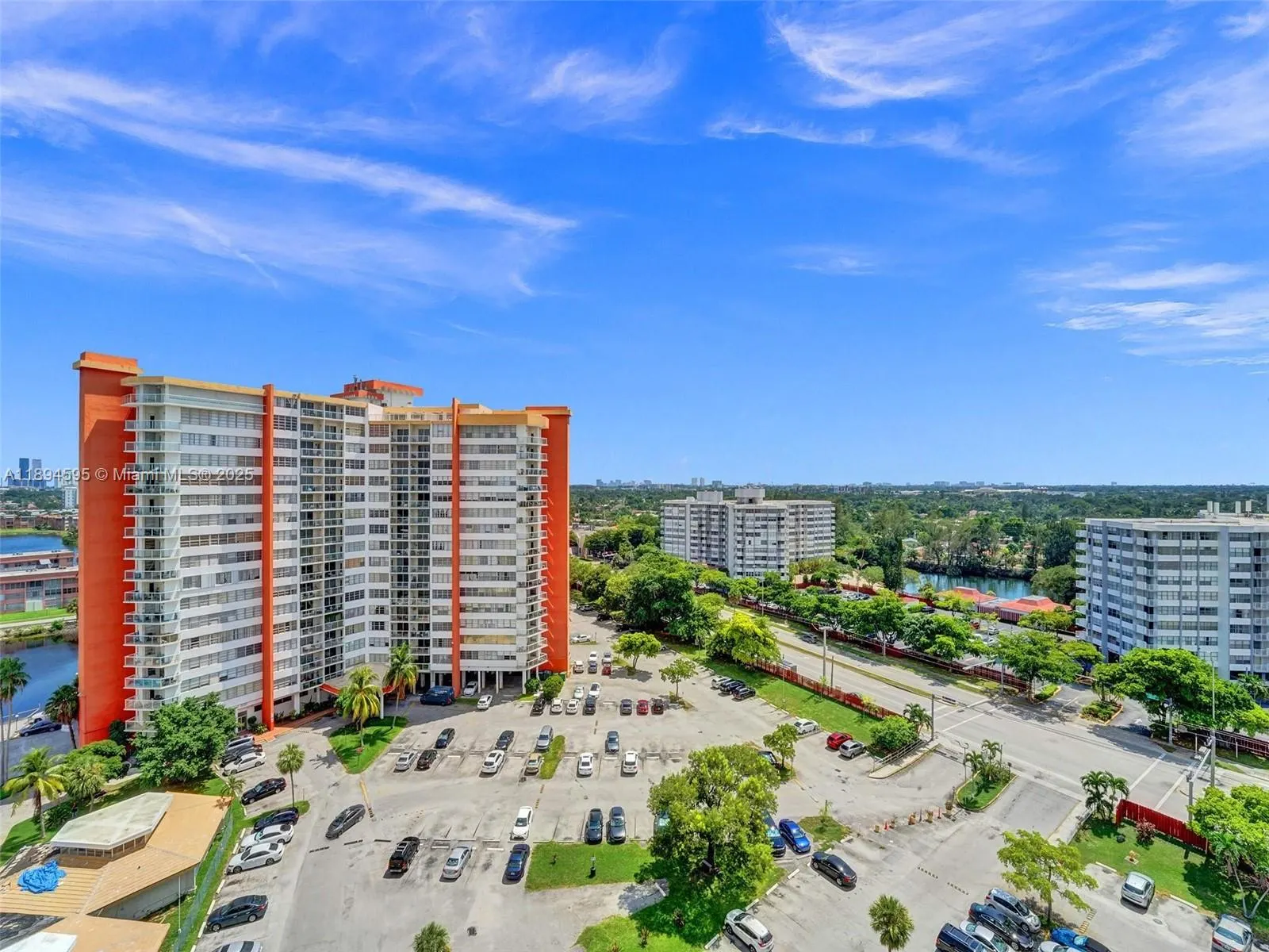 1301 NE Miami Gardens Dr, #1025W