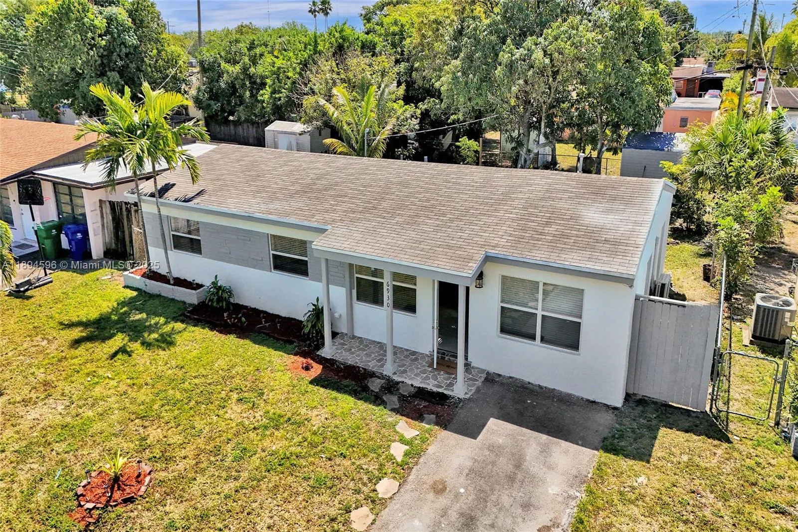 6930 SW 24th Ct