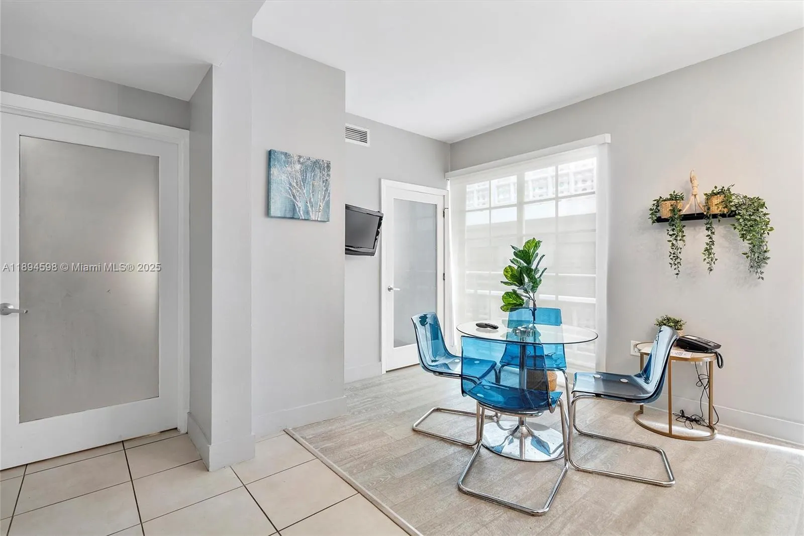 1036 Ocean Dr, #B205