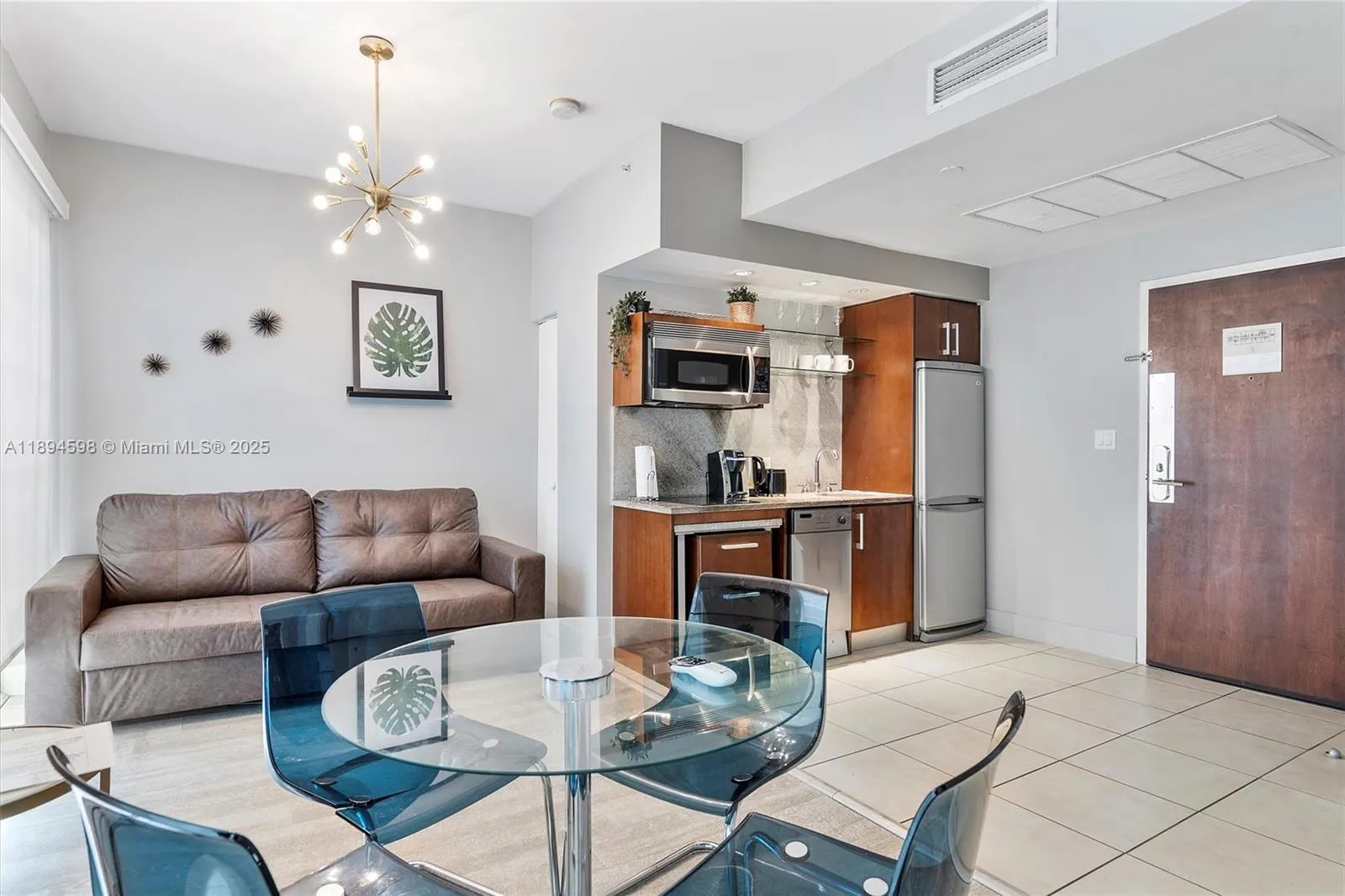 1036 Ocean Dr, #B205