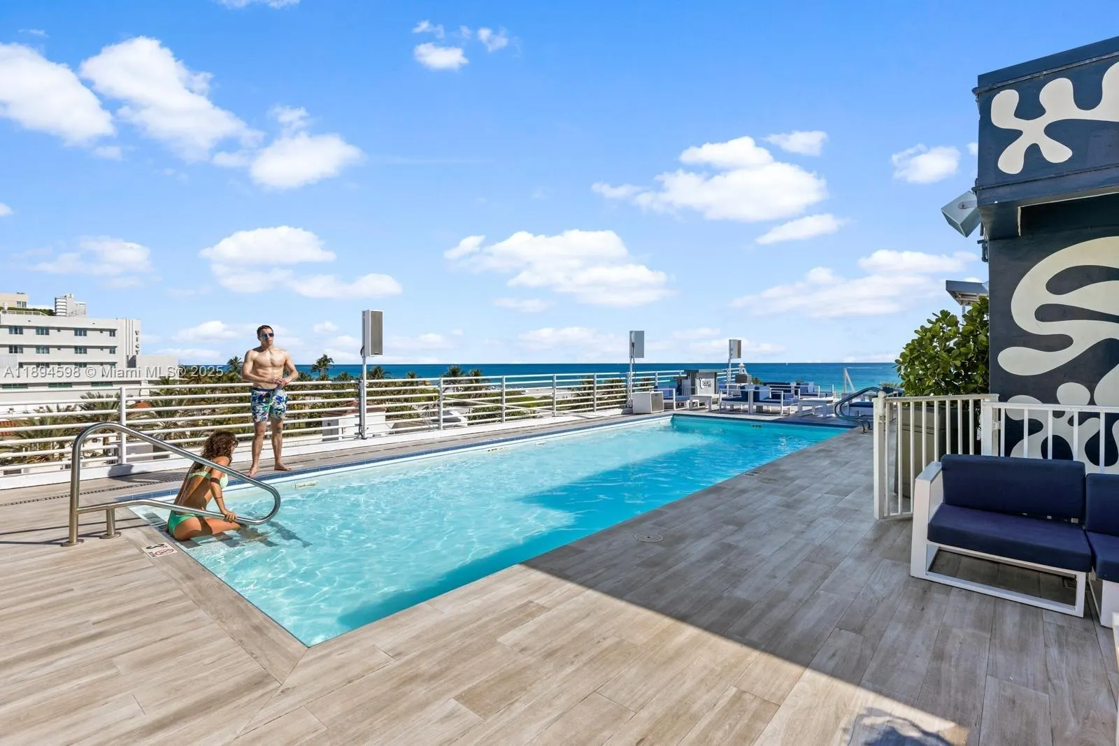 1036 Ocean Dr, #B205
