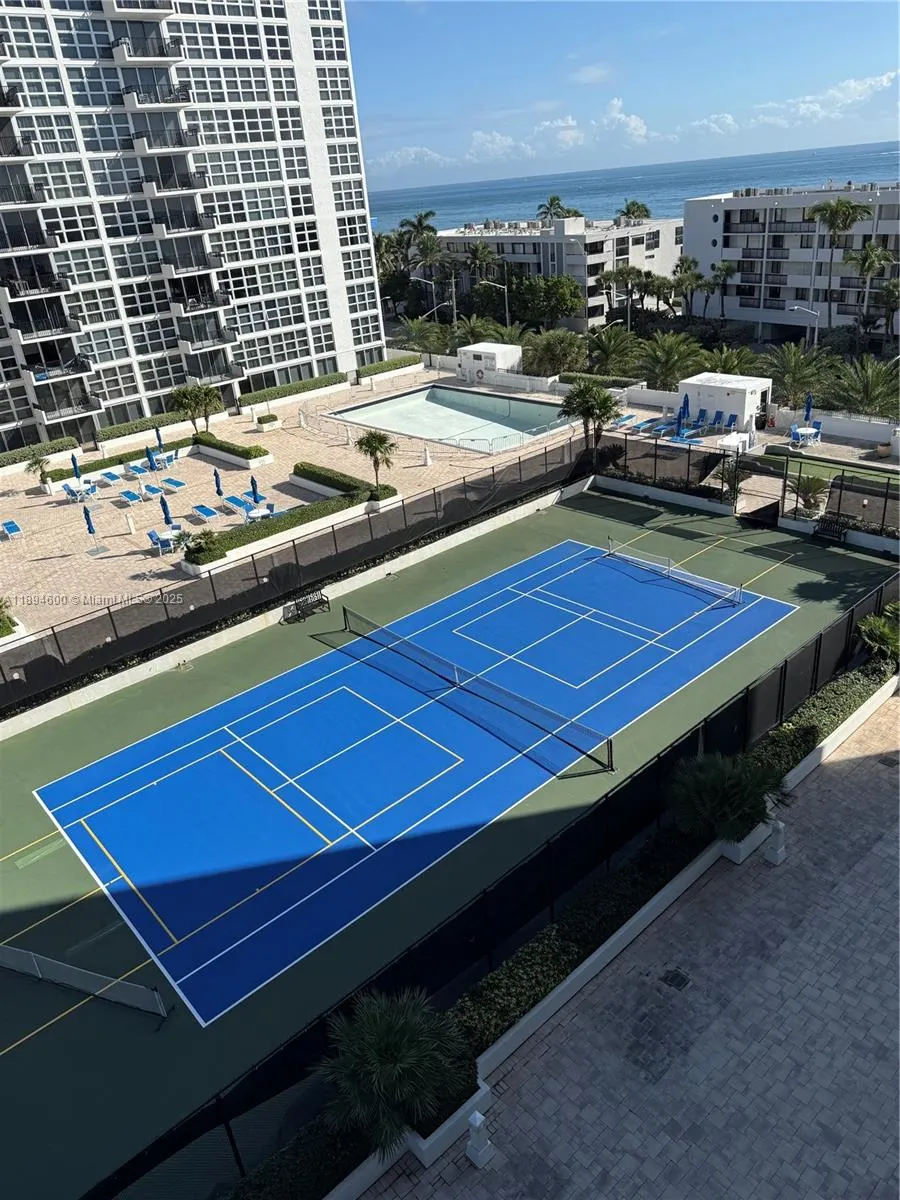 525 N Ocean Blvd, #920
