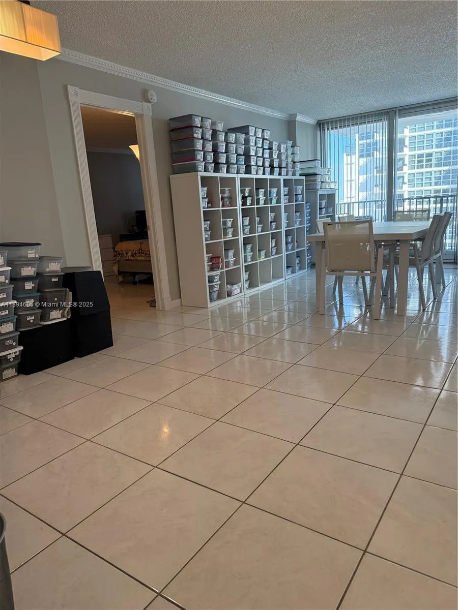 525 N Ocean Blvd, #920