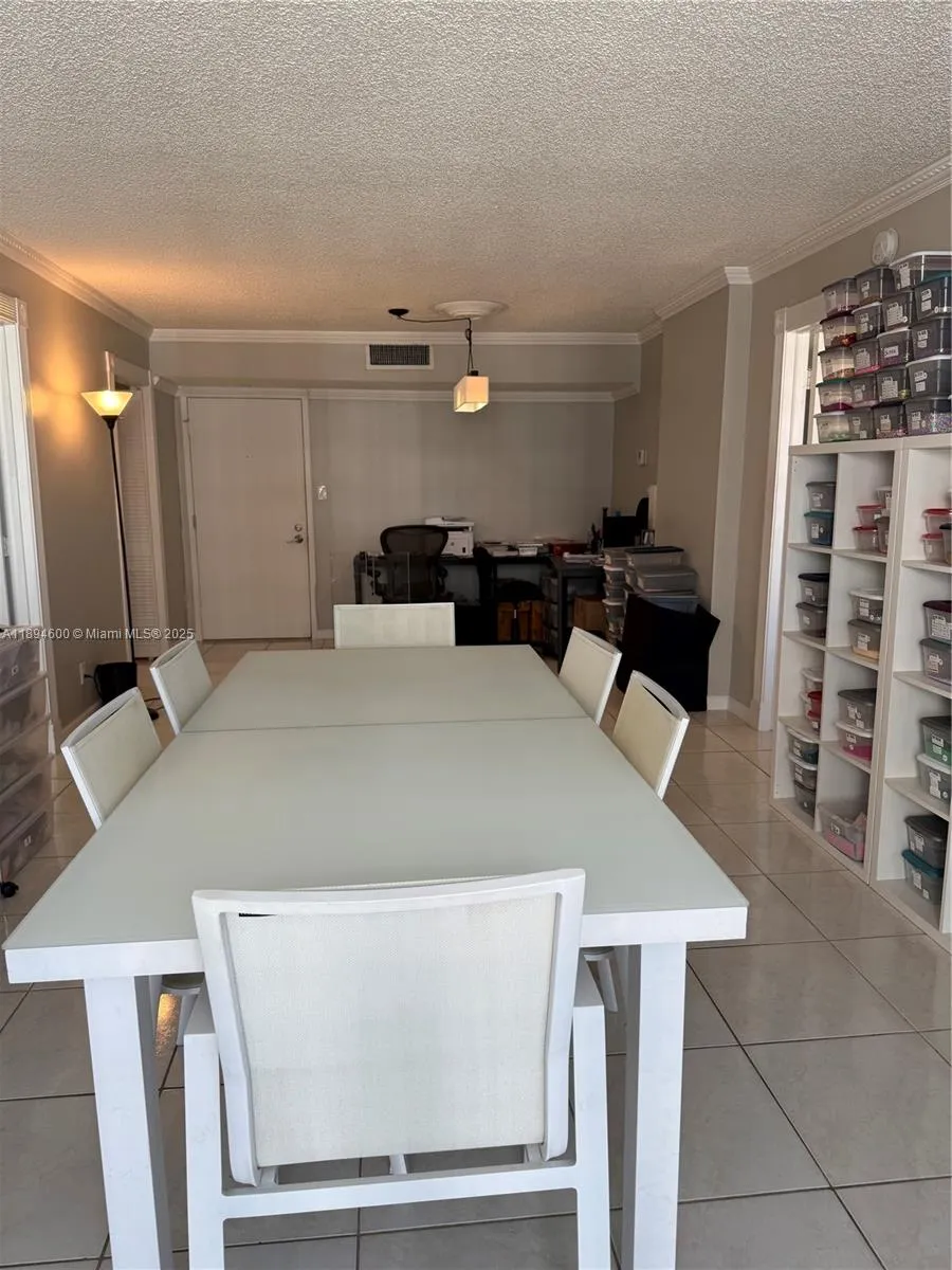 525 N Ocean Blvd, #920