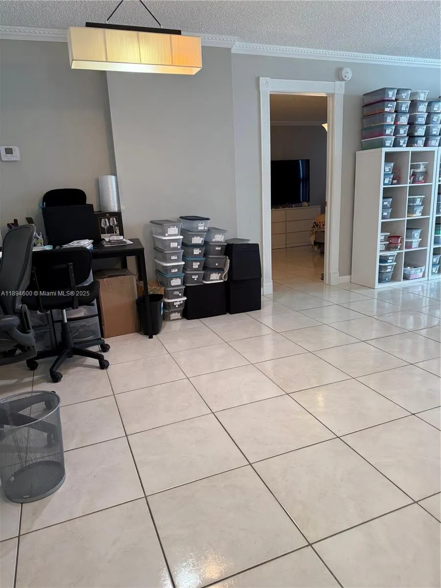 525 N Ocean Blvd, #920