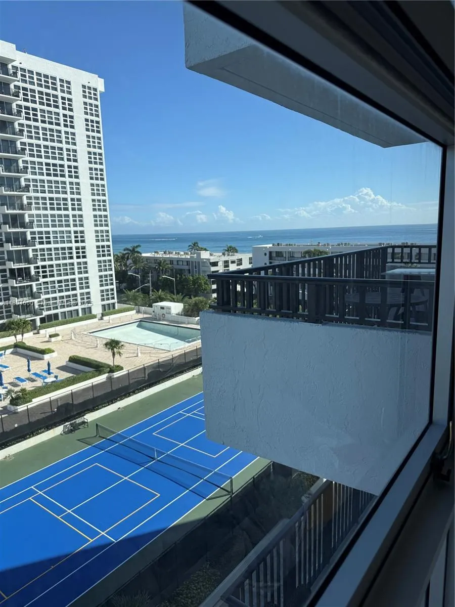 525 N Ocean Blvd, #920