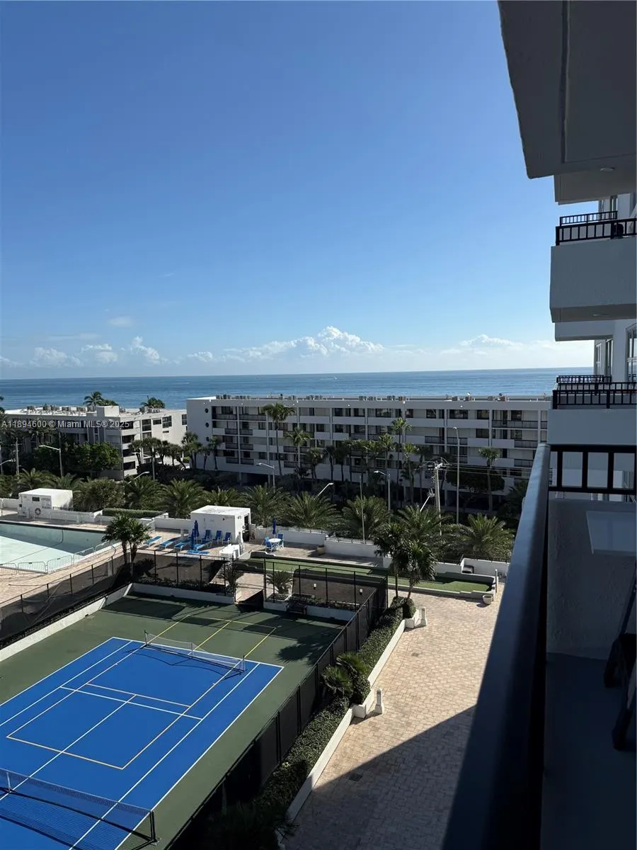 525 N Ocean Blvd, #920