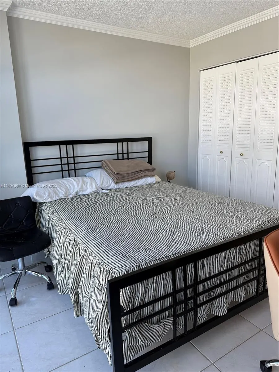 525 N Ocean Blvd, #920