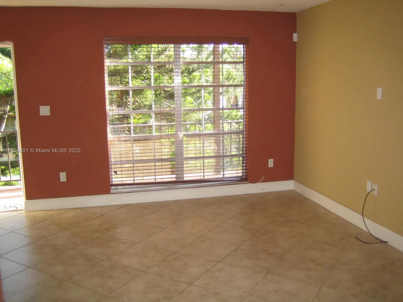 10824 N Kendall Dr, #S-26