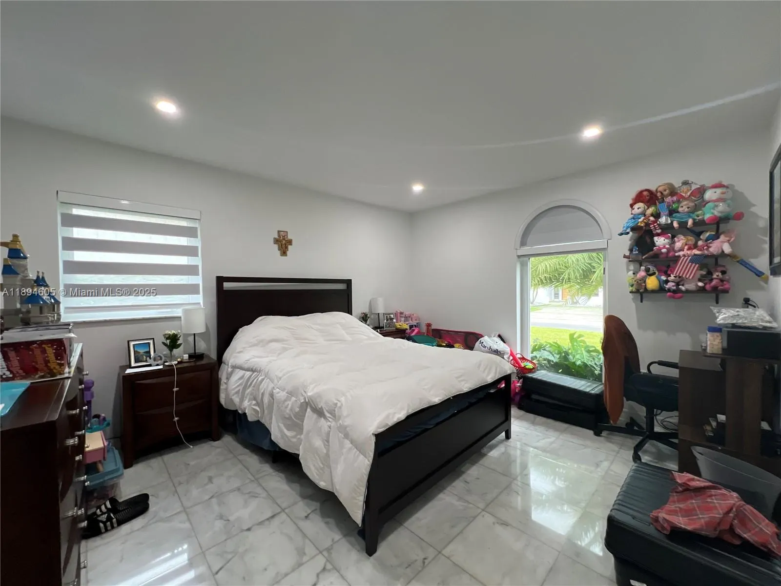 4934 NW 94th Doral Pl
