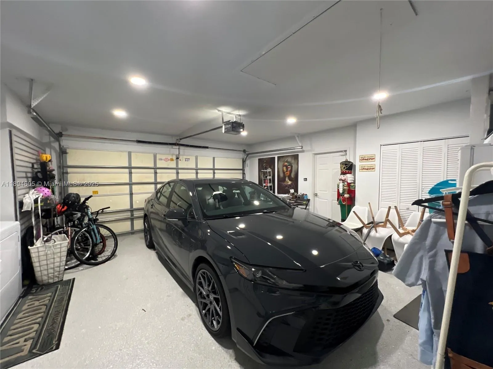4934 NW 94th Doral Pl