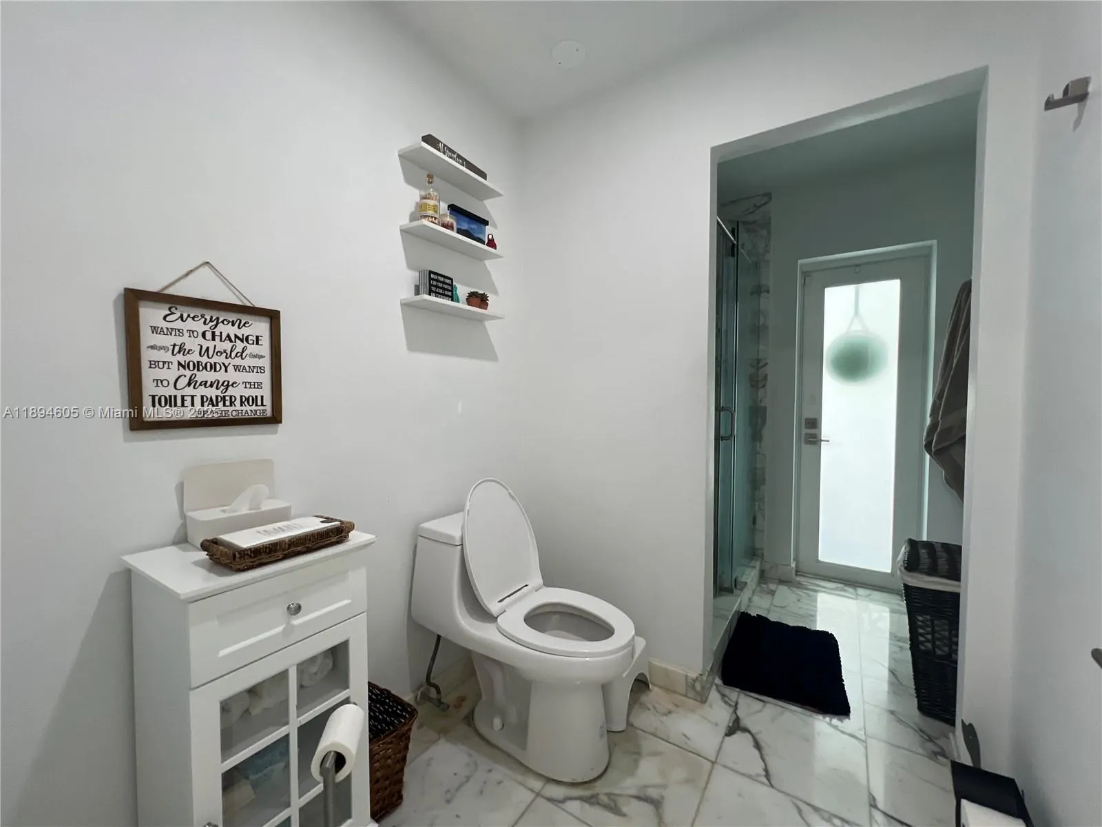 4934 NW 94th Doral Pl