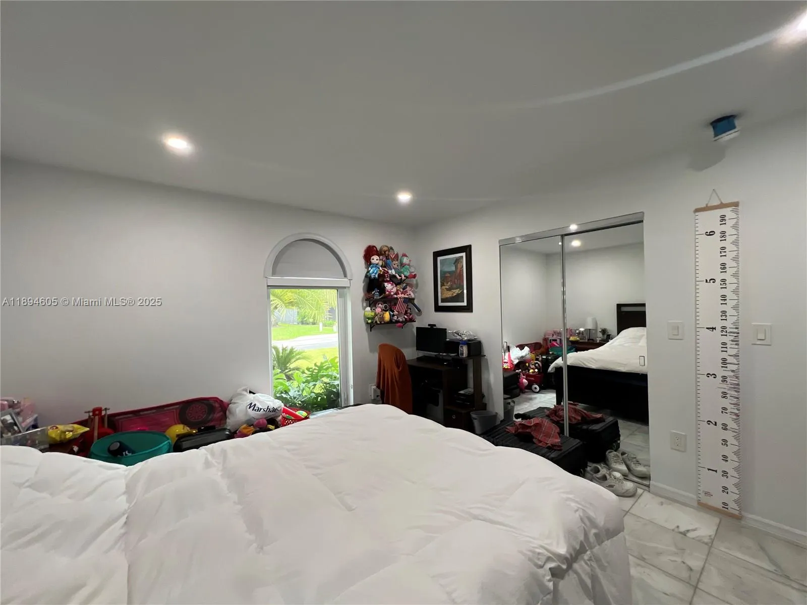 4934 NW 94th Doral Pl