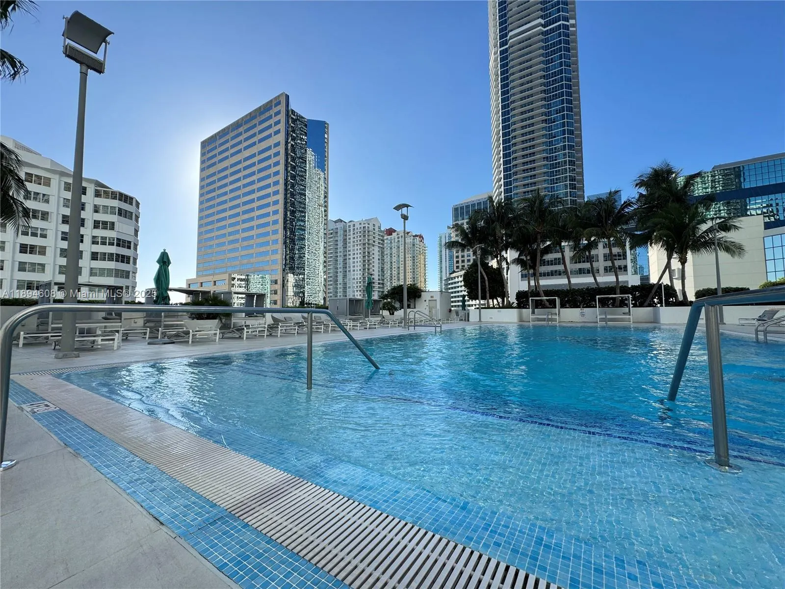 950 Brickell Bay Dr, #3610