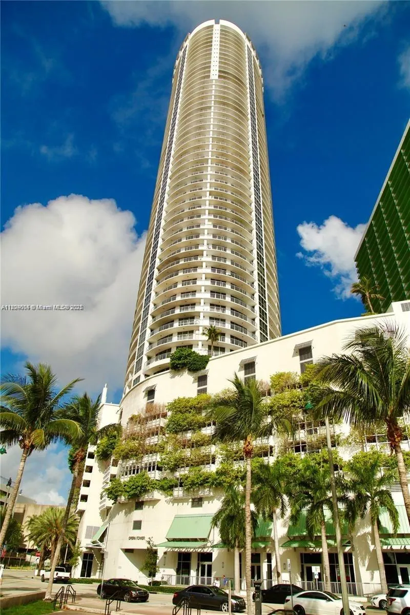 1750 N Bayshore Dr, #1605