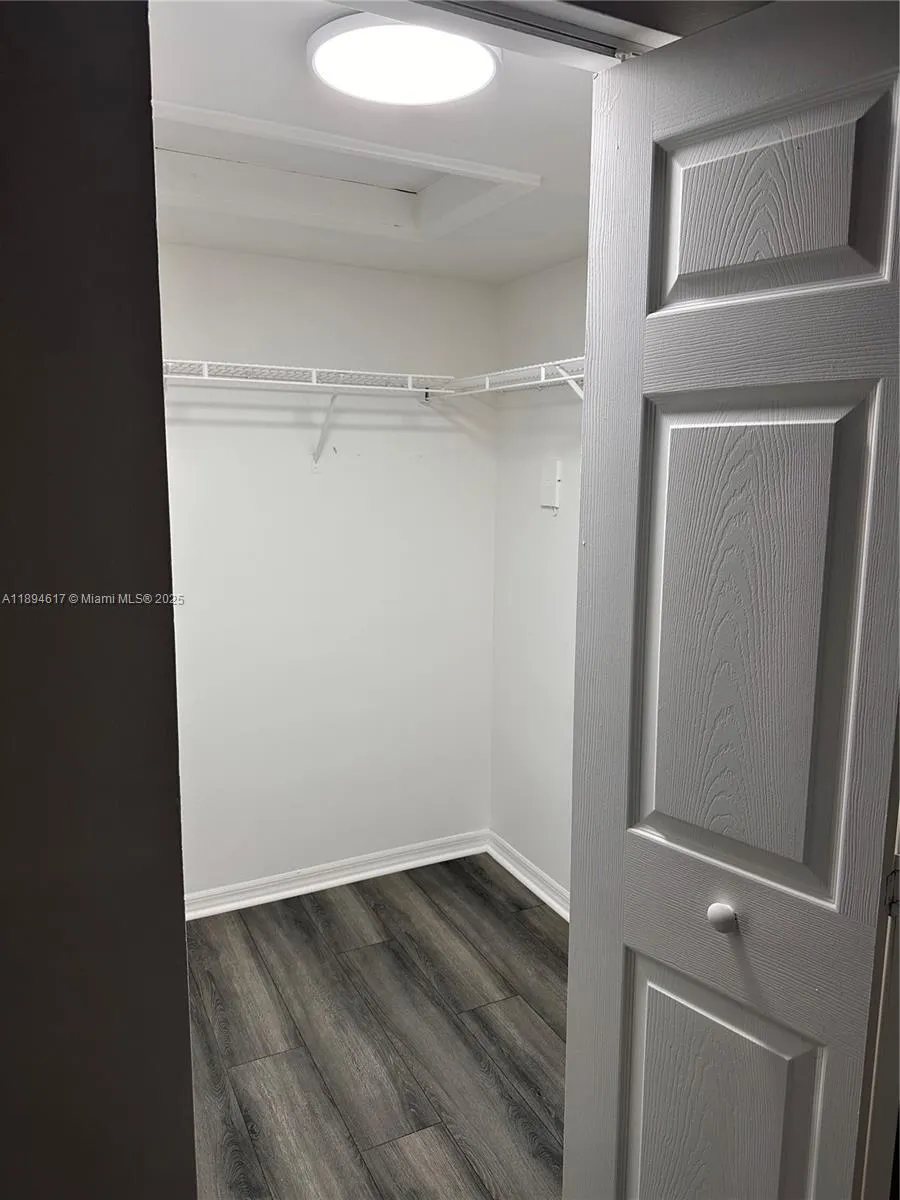 9640 NW 2nd St, #5-306