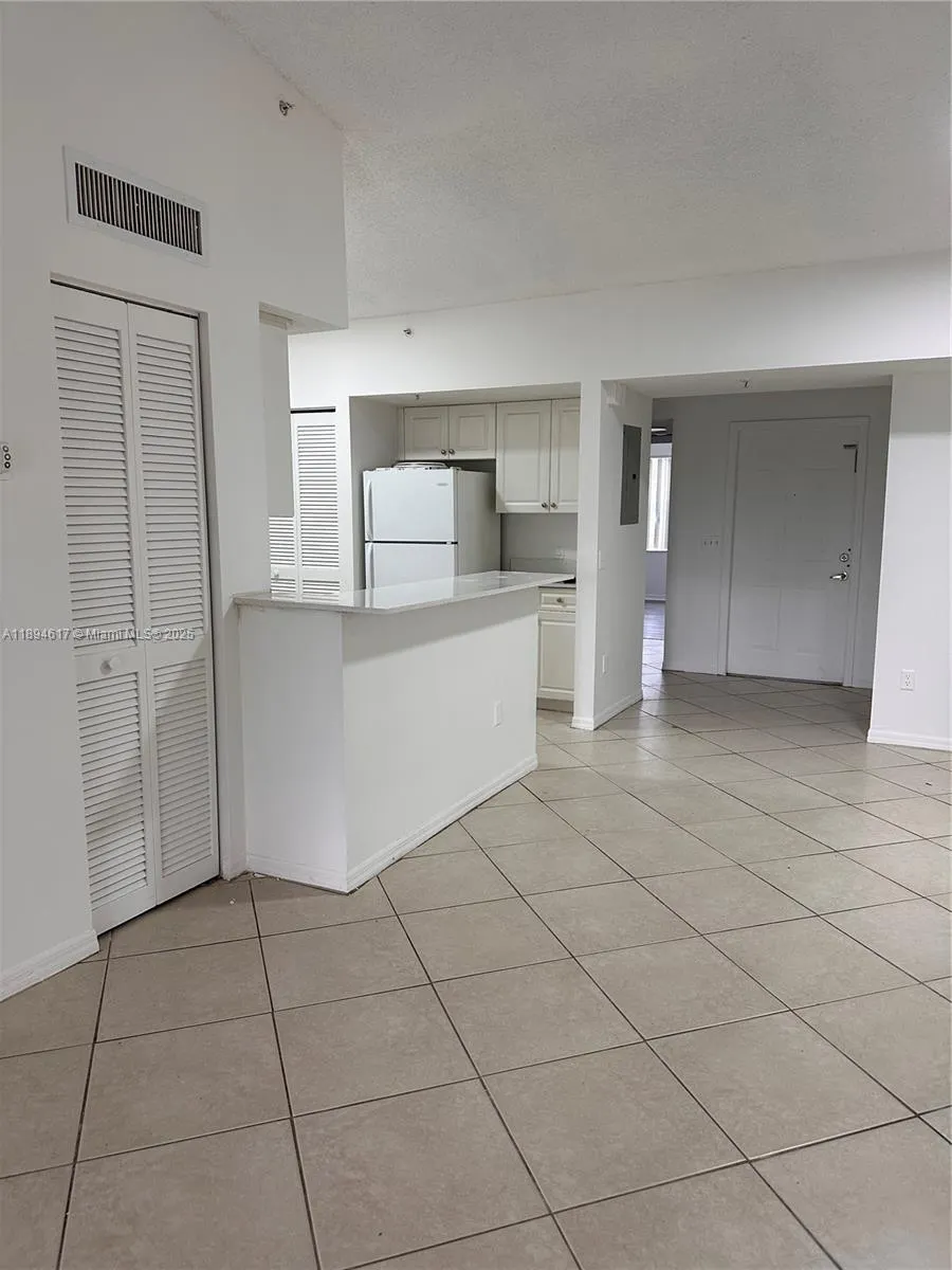 9640 NW 2nd St, #5-306