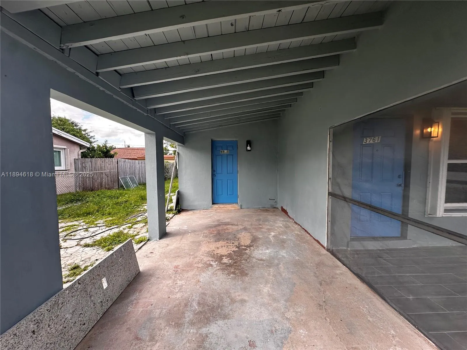 3761 NW 9th St