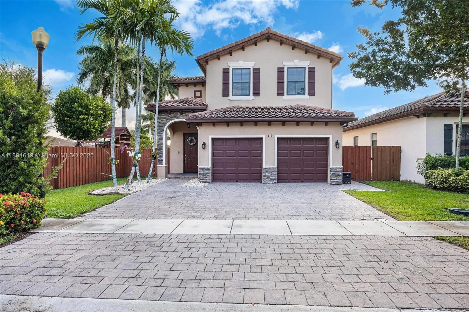 415 SE 34th Ter