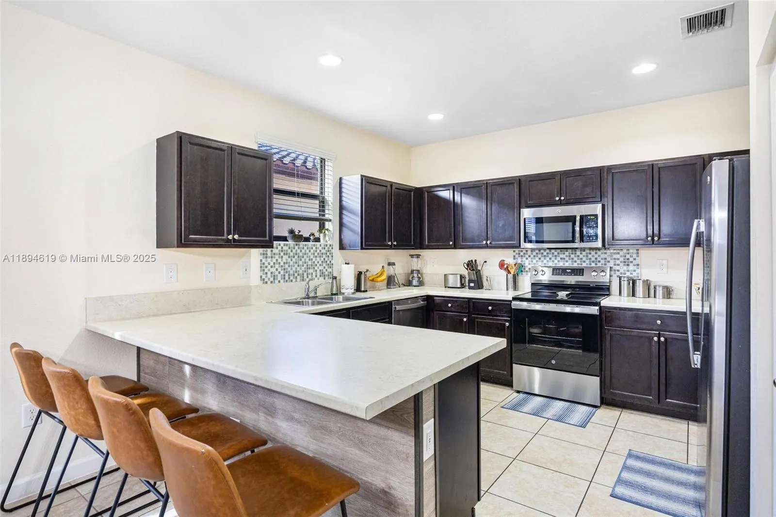 415 SE 34th Ter
