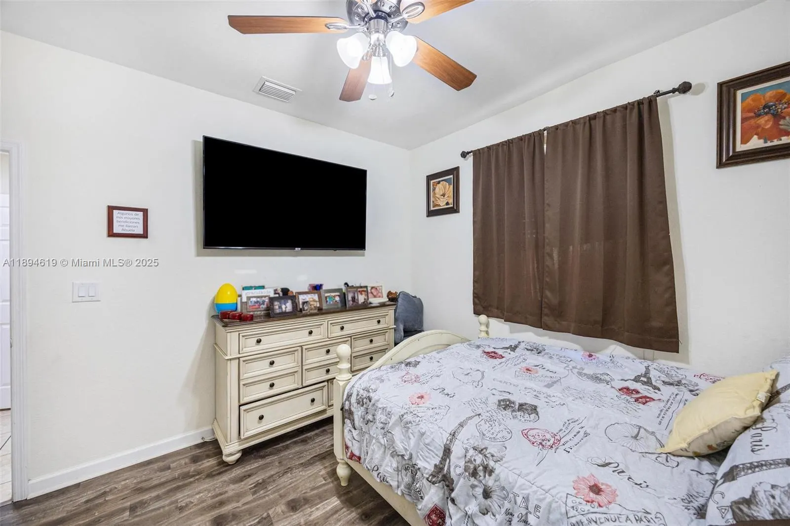 415 SE 34th Ter