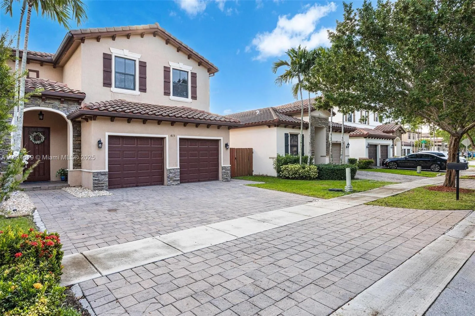 415 SE 34th Ter