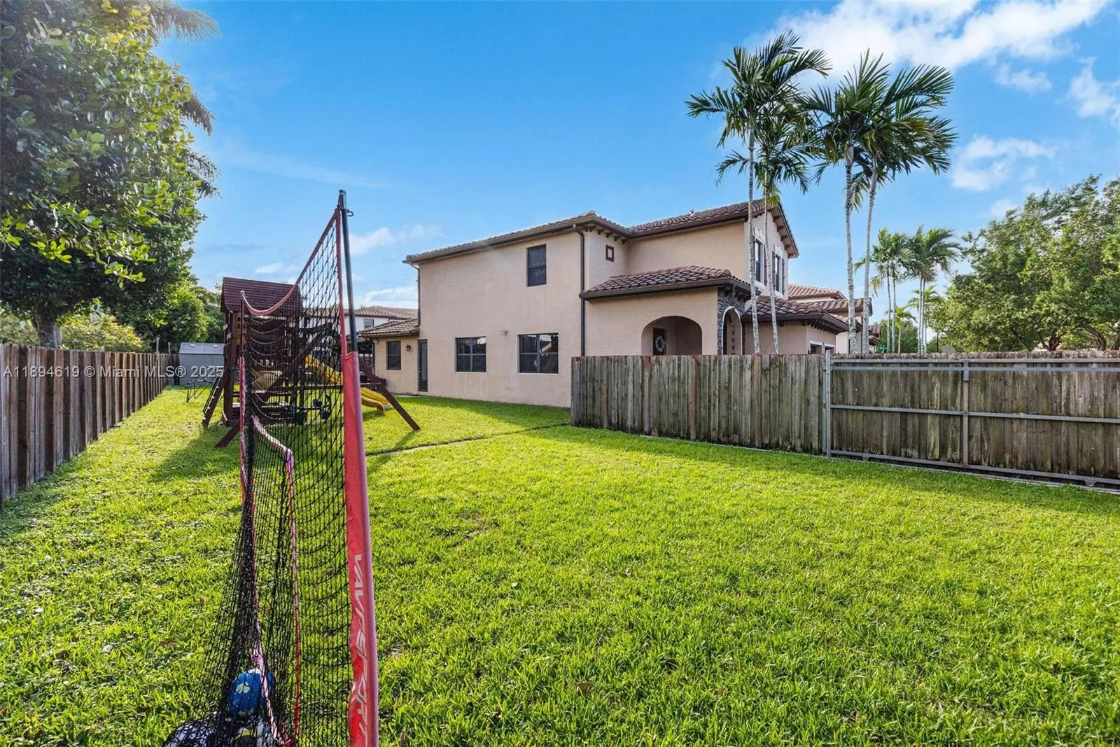 415 SE 34th Ter