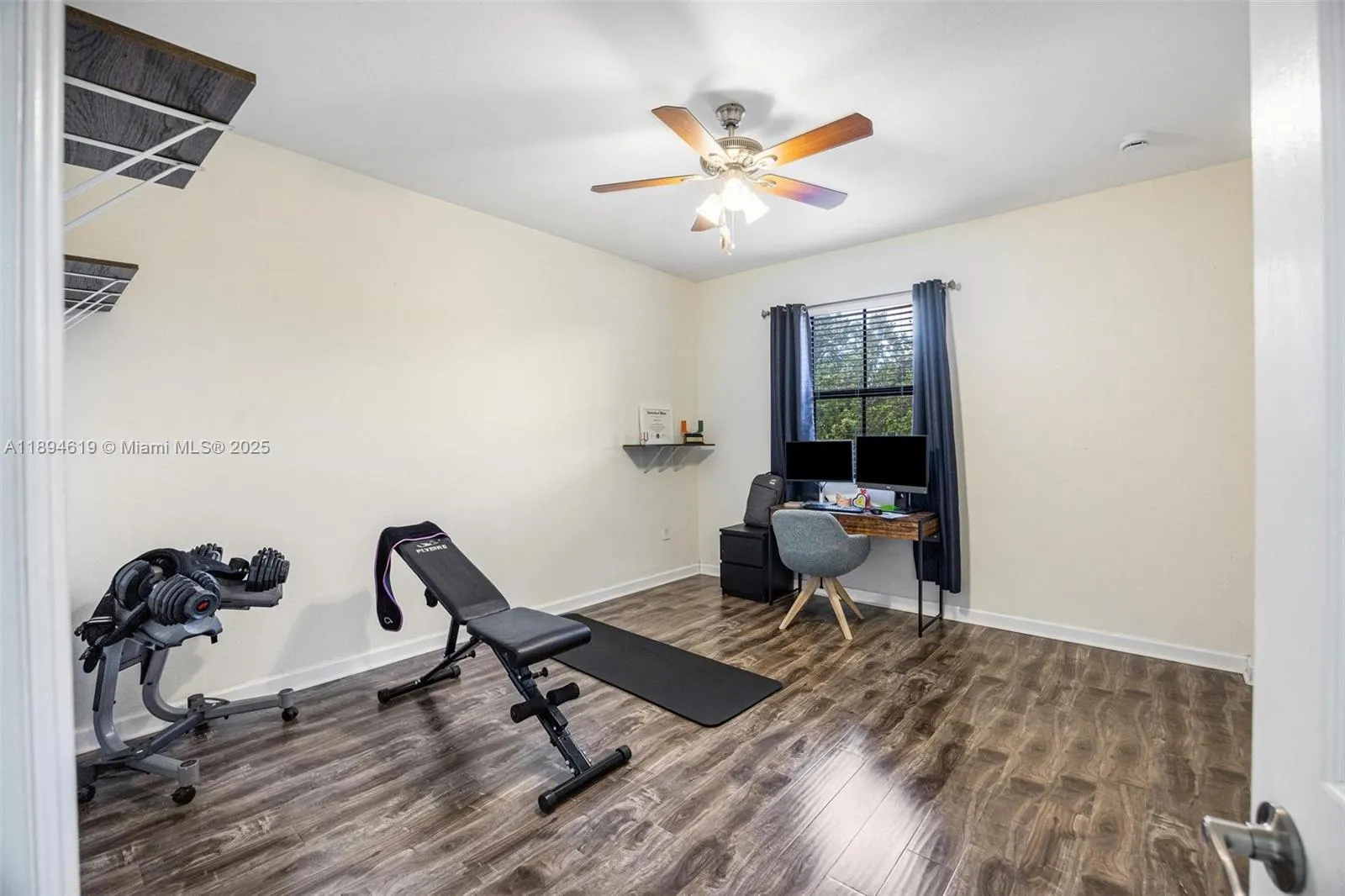 415 SE 34th Ter
