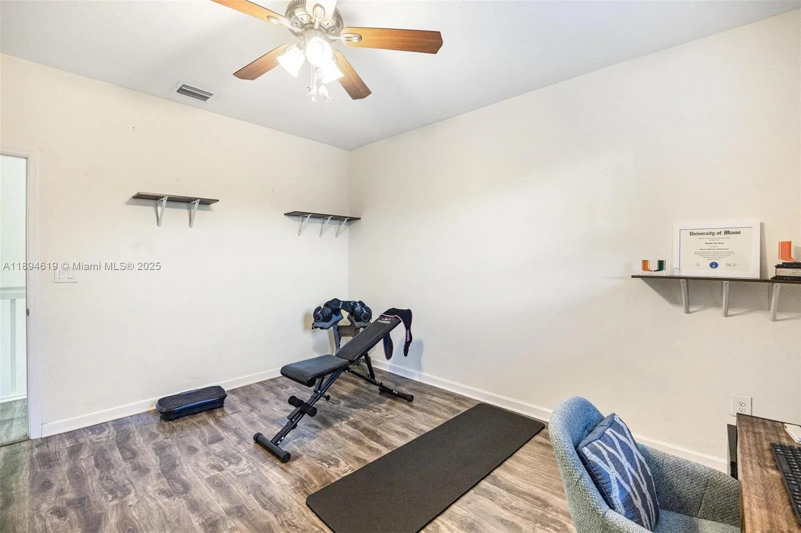 415 SE 34th Ter