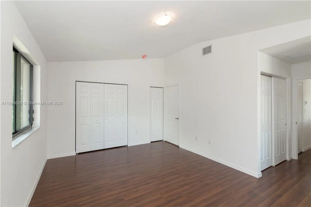 6301 S Station Sq, #6301