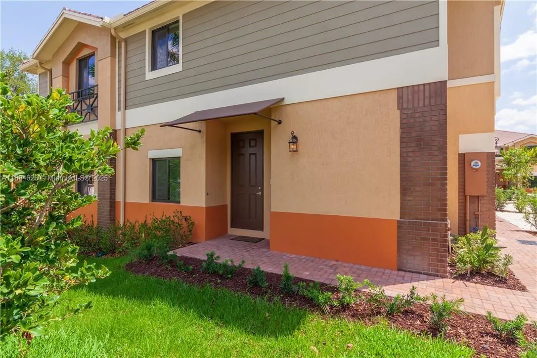 6301 S Station Sq, #6301