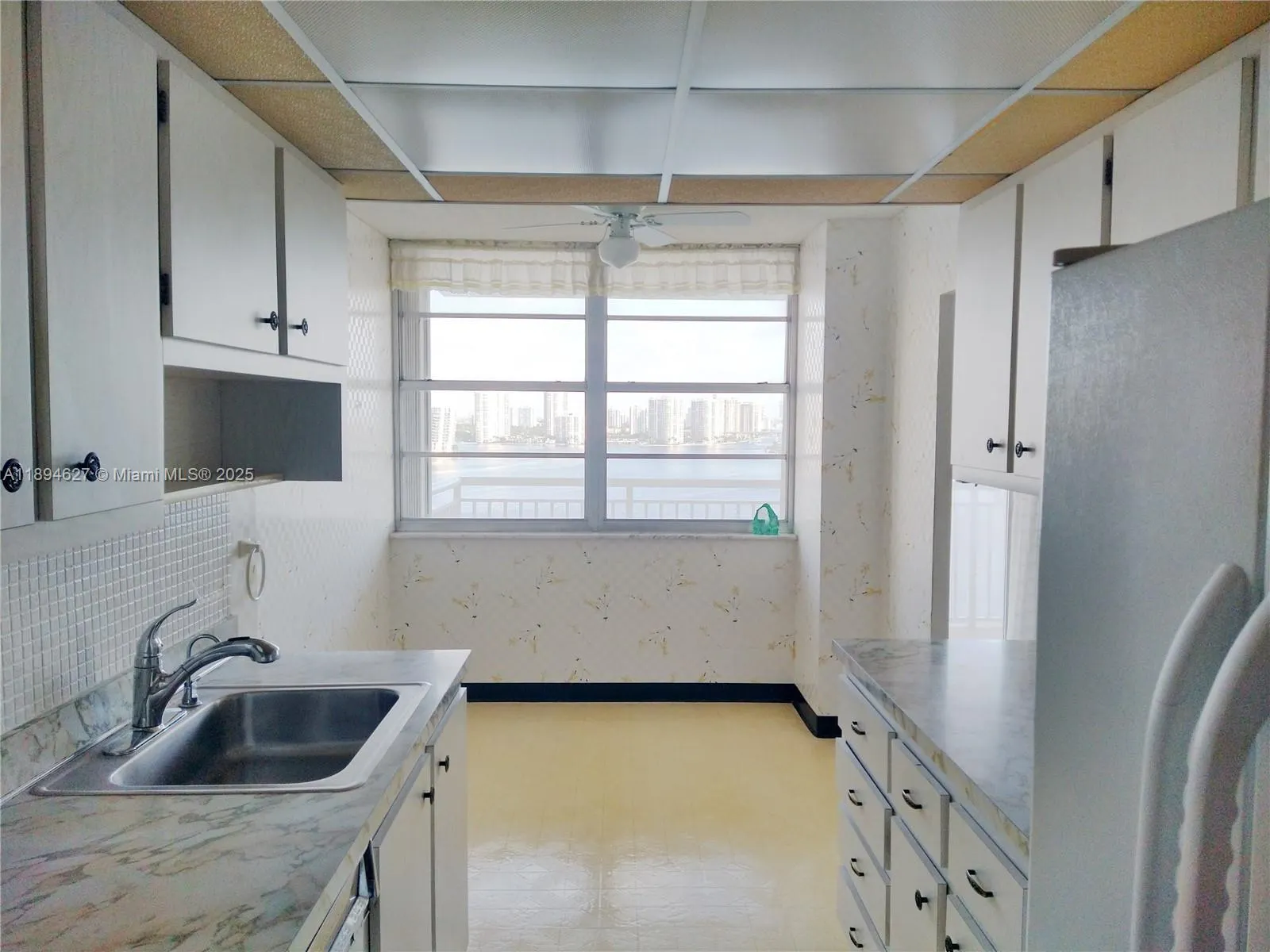 251 174th St, #2002