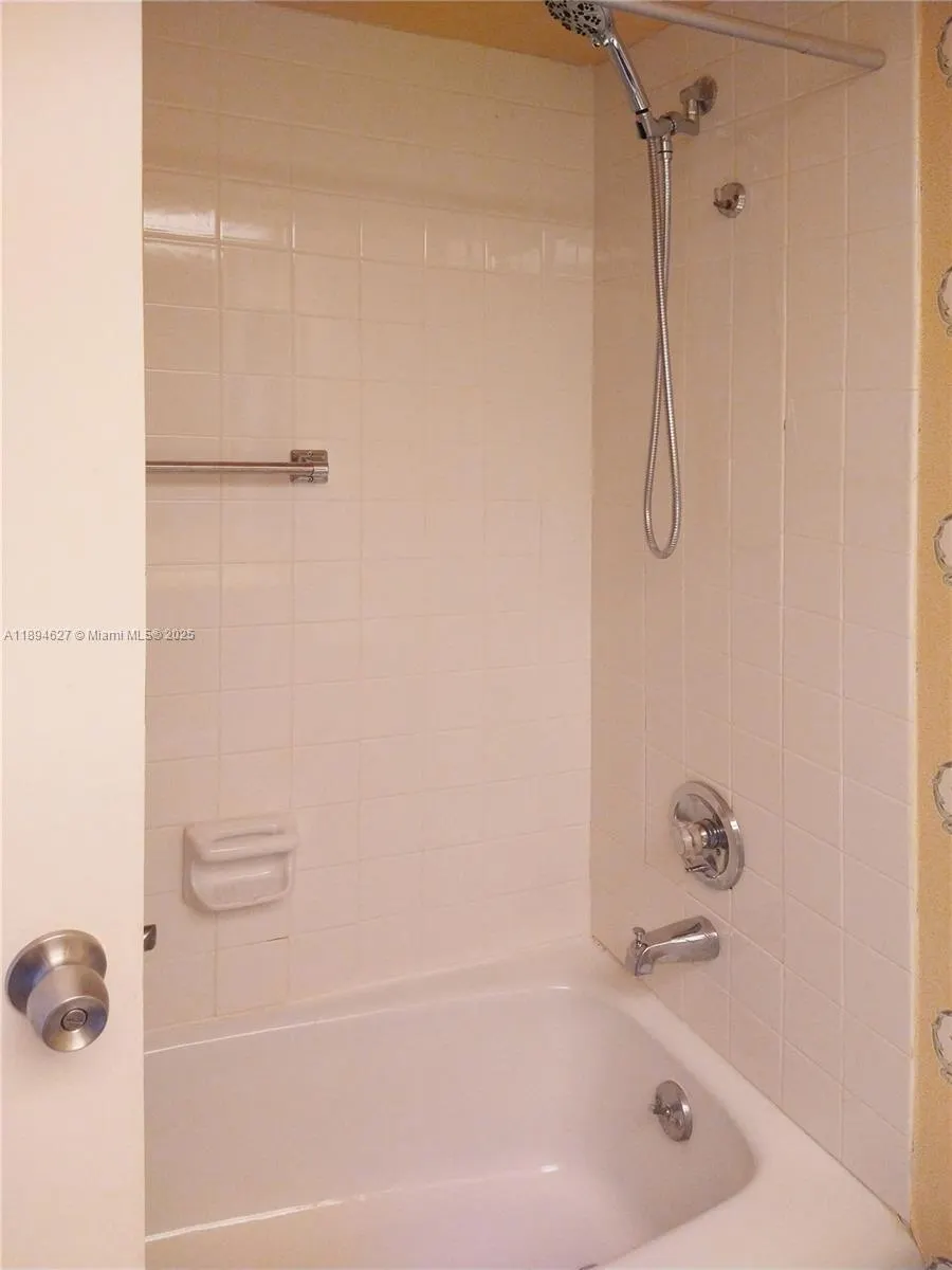 251 174th St, #2002