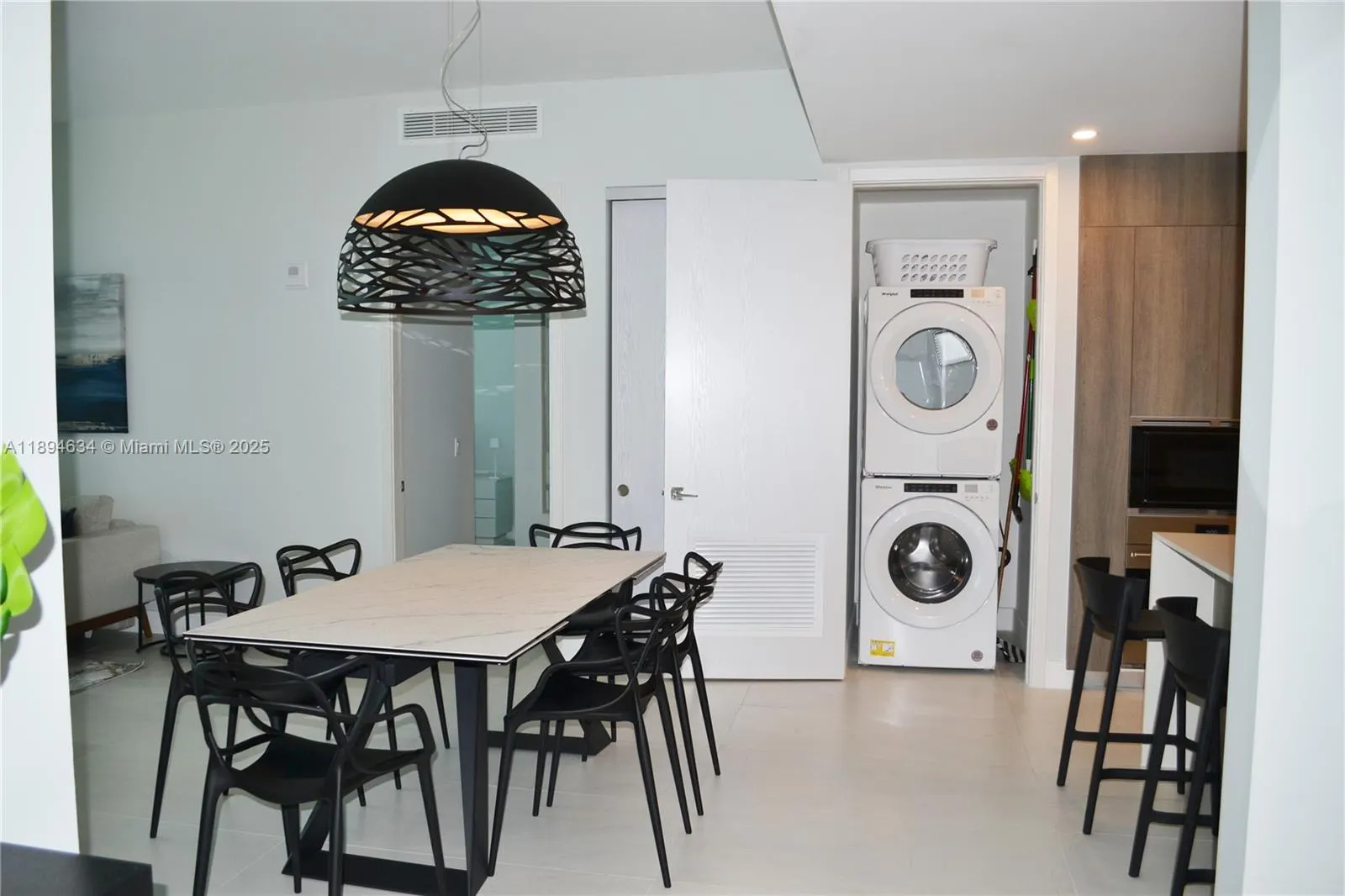 17550 Collins Ave, #703