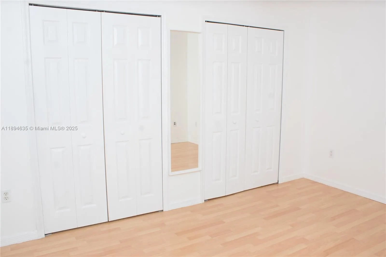 3500 Coral Way, #1002