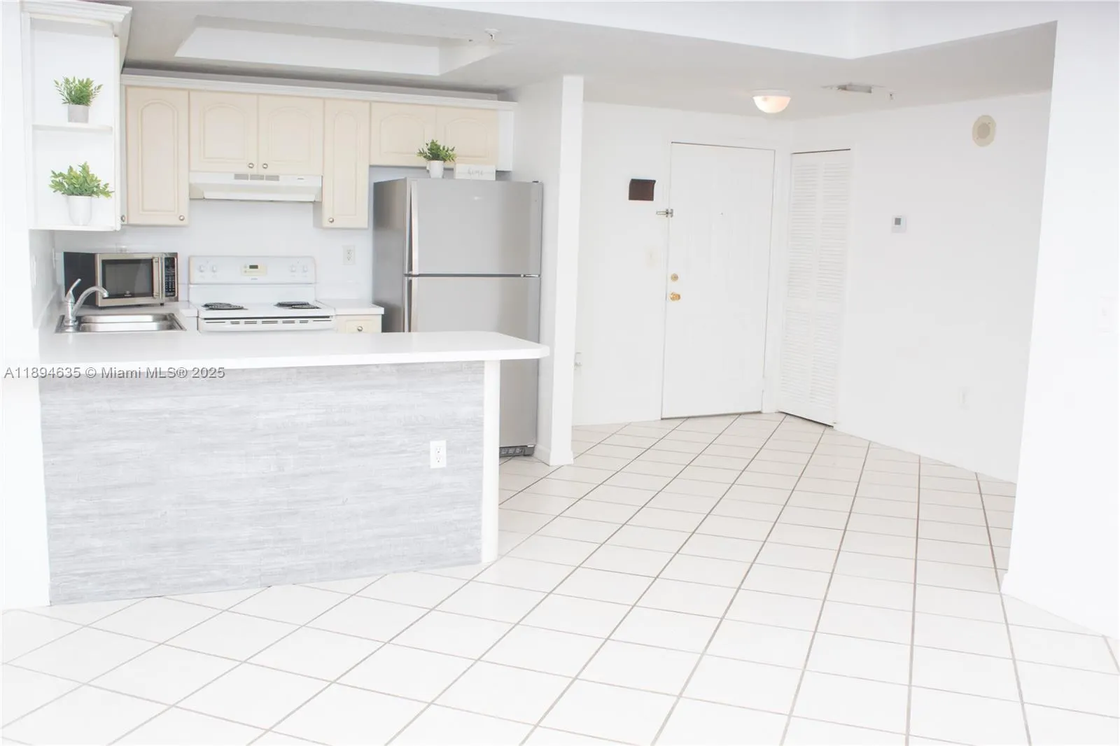 3500 Coral Way, #1002