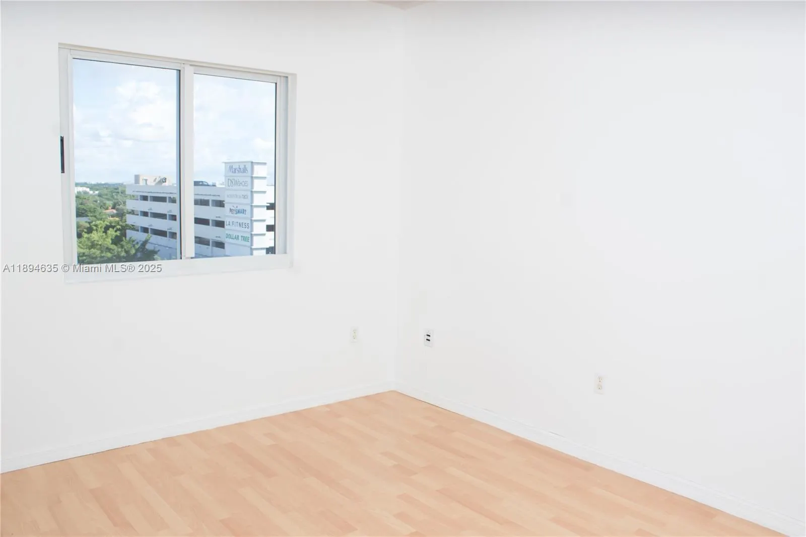 3500 Coral Way, #1002