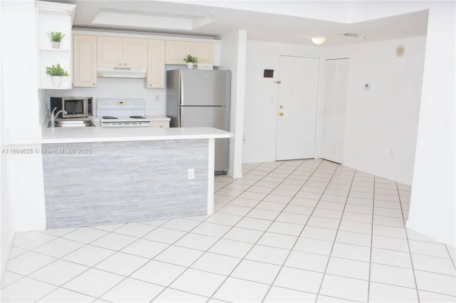 3500 Coral Way, #1002