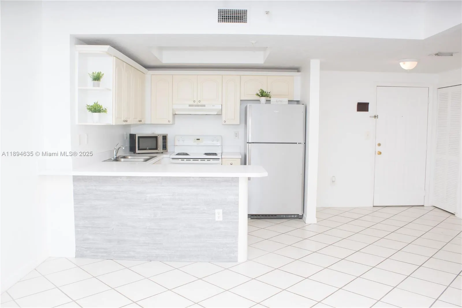 3500 Coral Way, #1002