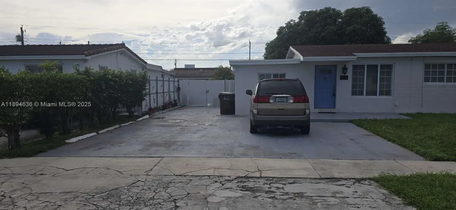 7160 W 10th Ave