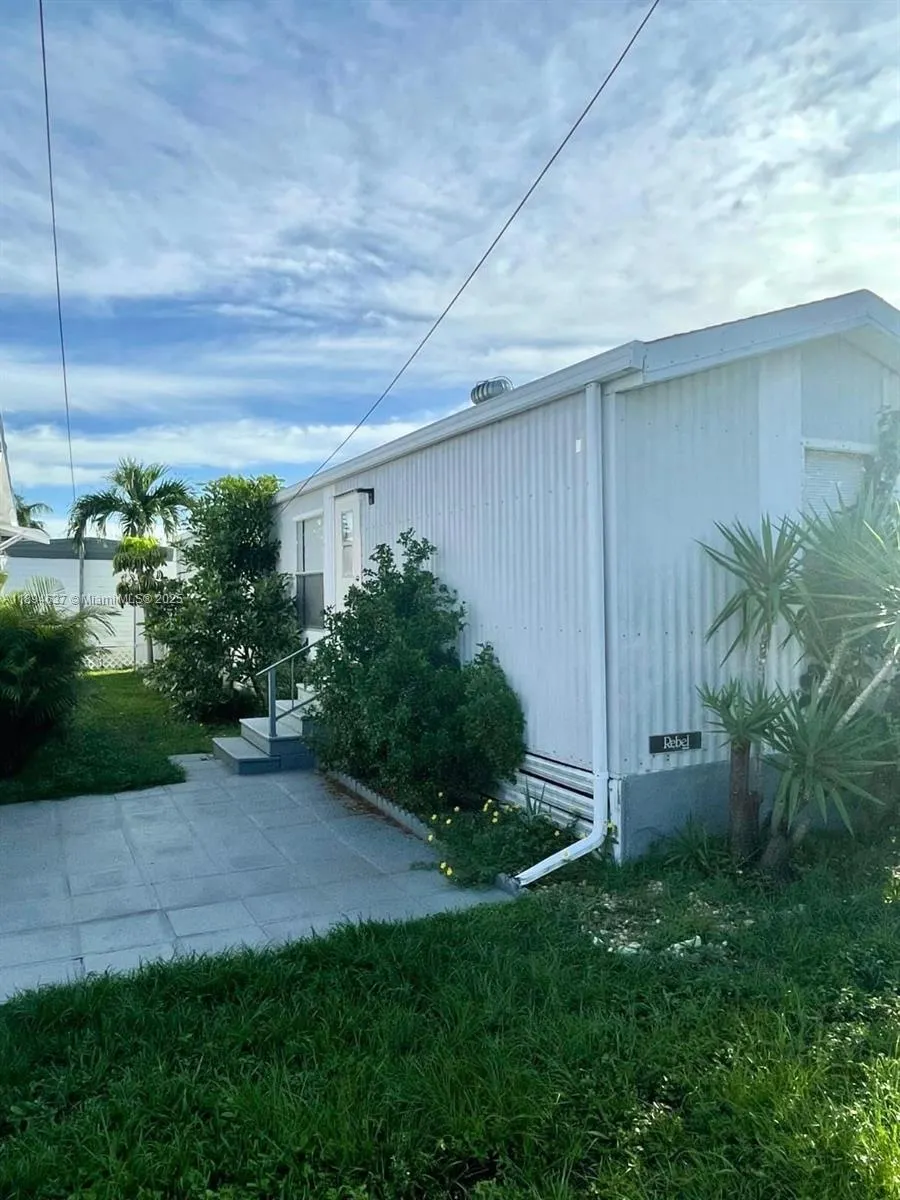 337 Ne 4th ct ct