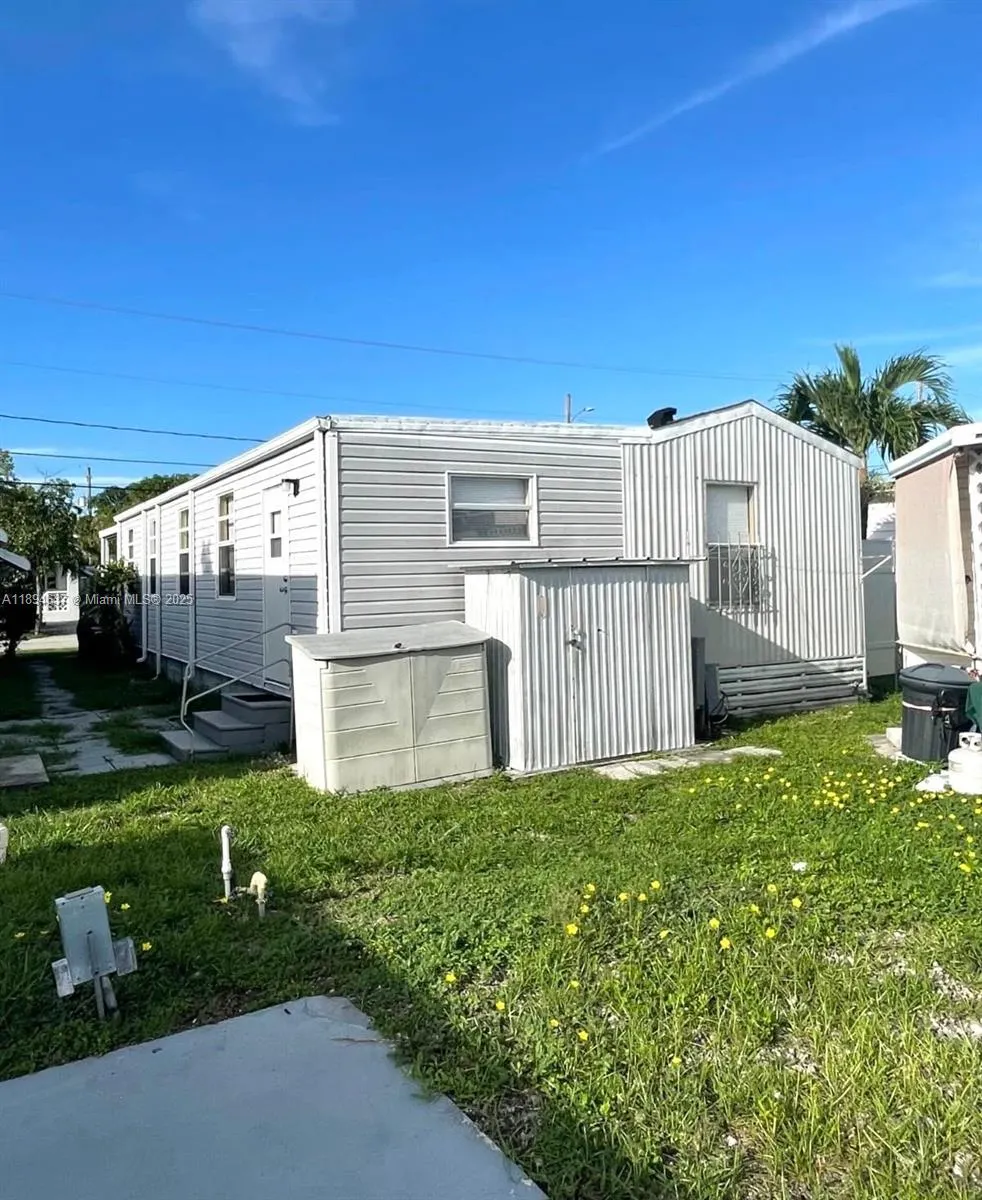 337 Ne 4th ct ct