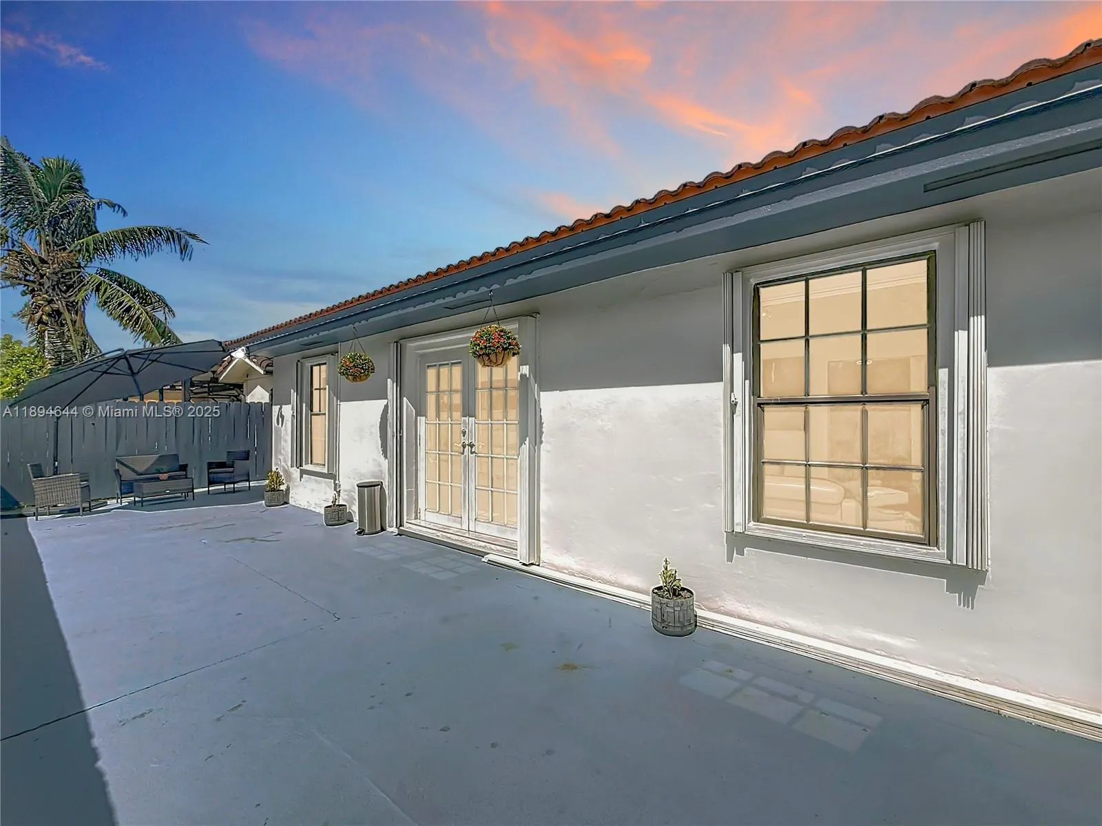 11196 SW 75th Ter