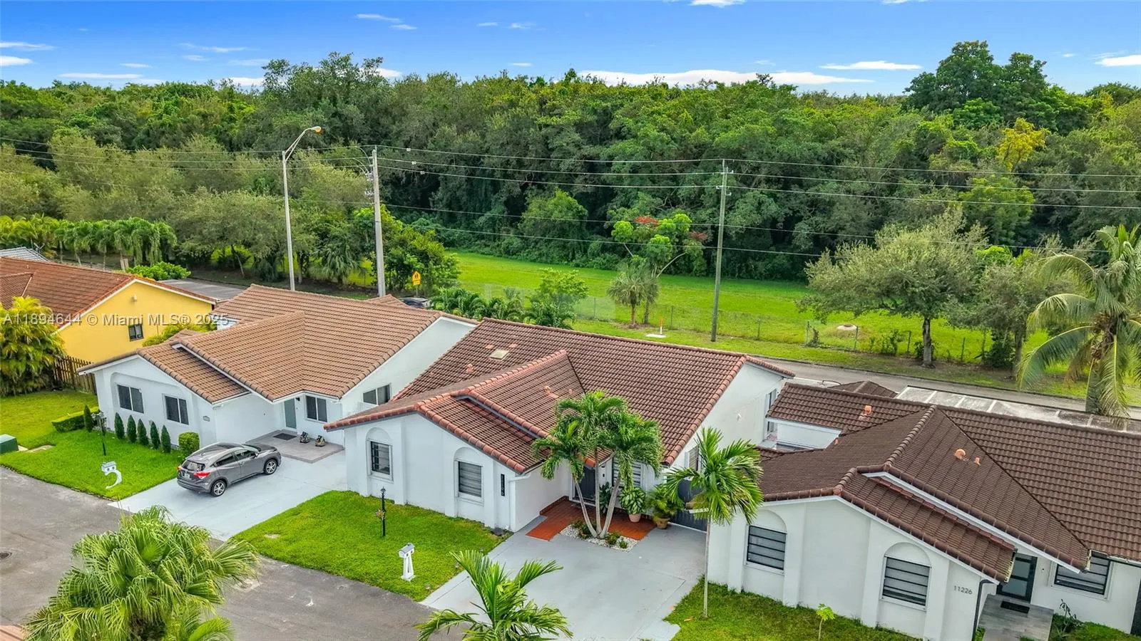 11196 SW 75th Ter