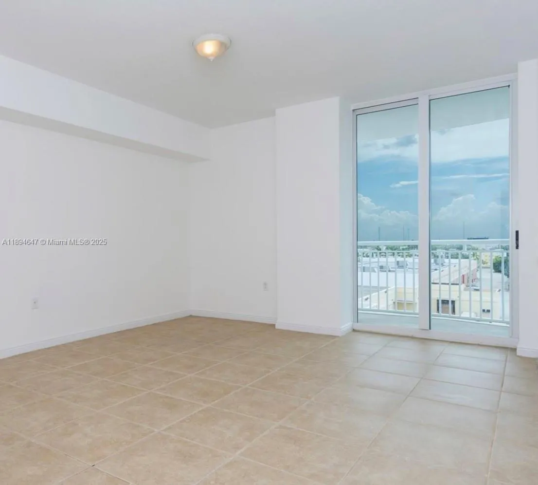 1745 E Hallandale Beach Blvd, #507W