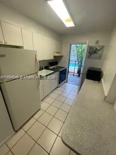 465 S Royal Poinciana Blvd, #7A
